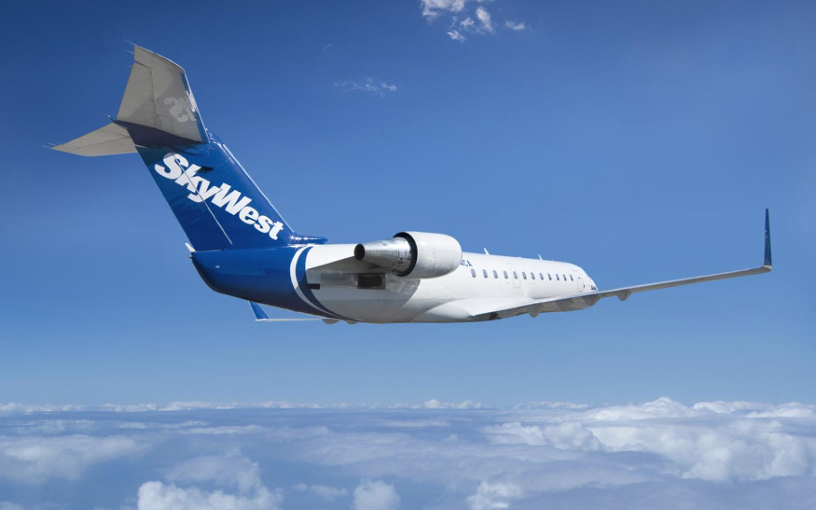 The Skywest Bombardier CRJ-200