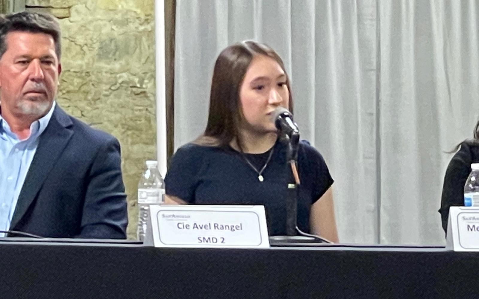 SMD 2 incumbent Councilman Tom Thompson, left, and challenger Cie Avel Rangel. SMD 2 covers most of Lake View.