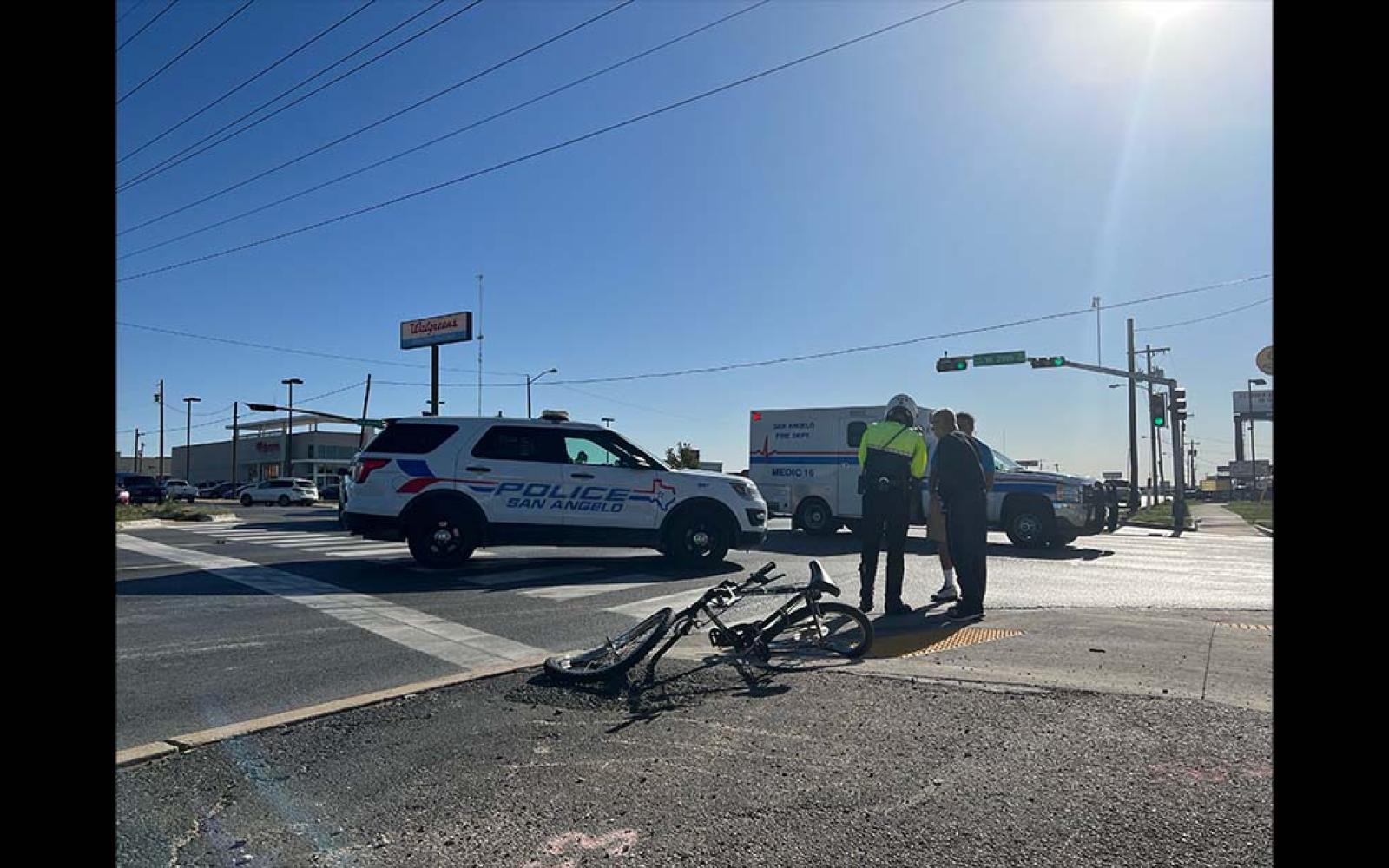 Man vs Car | Live Photo Manny Diaz