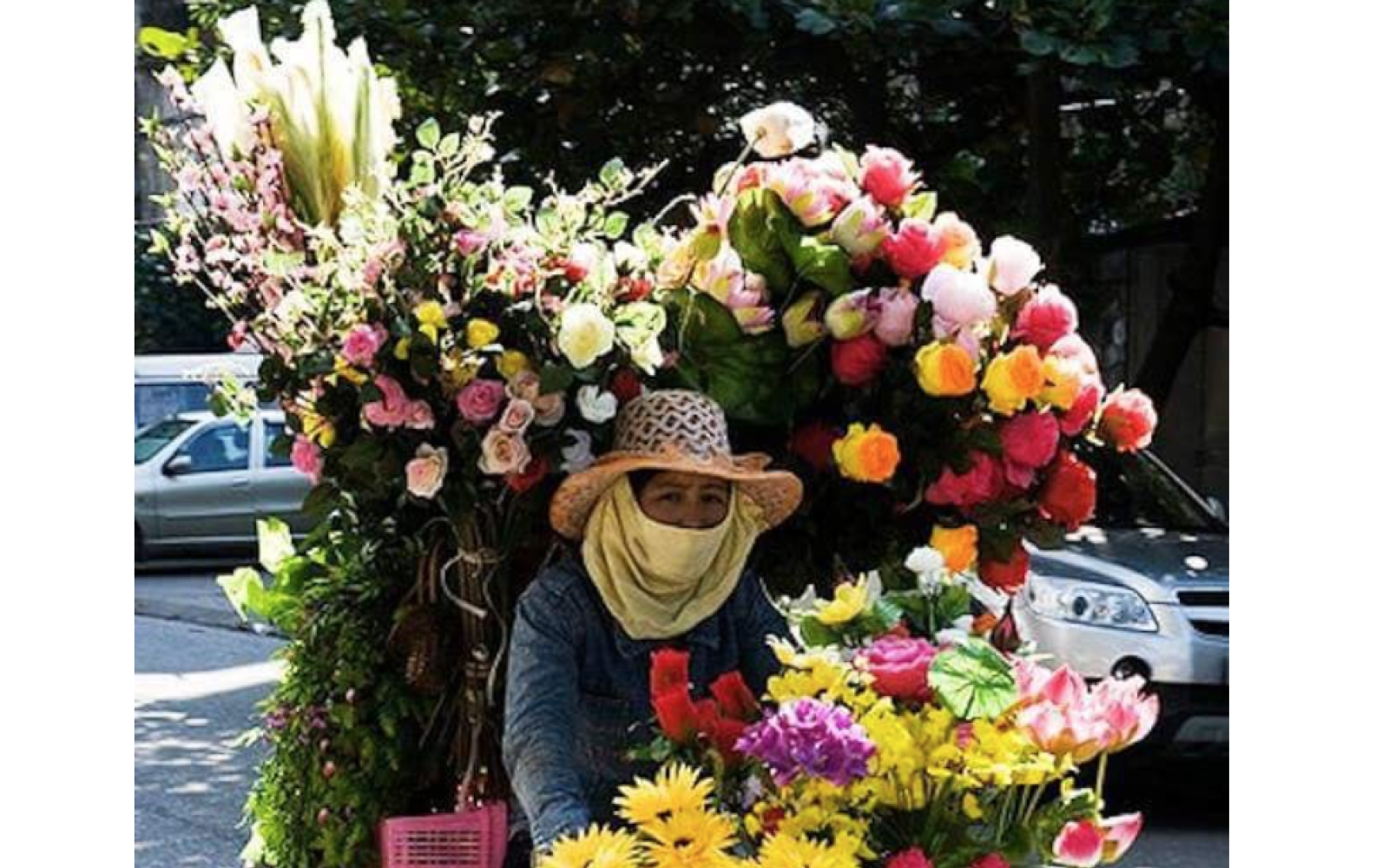 Mexican Flower Vendor (Courtesy/National Geographic)
