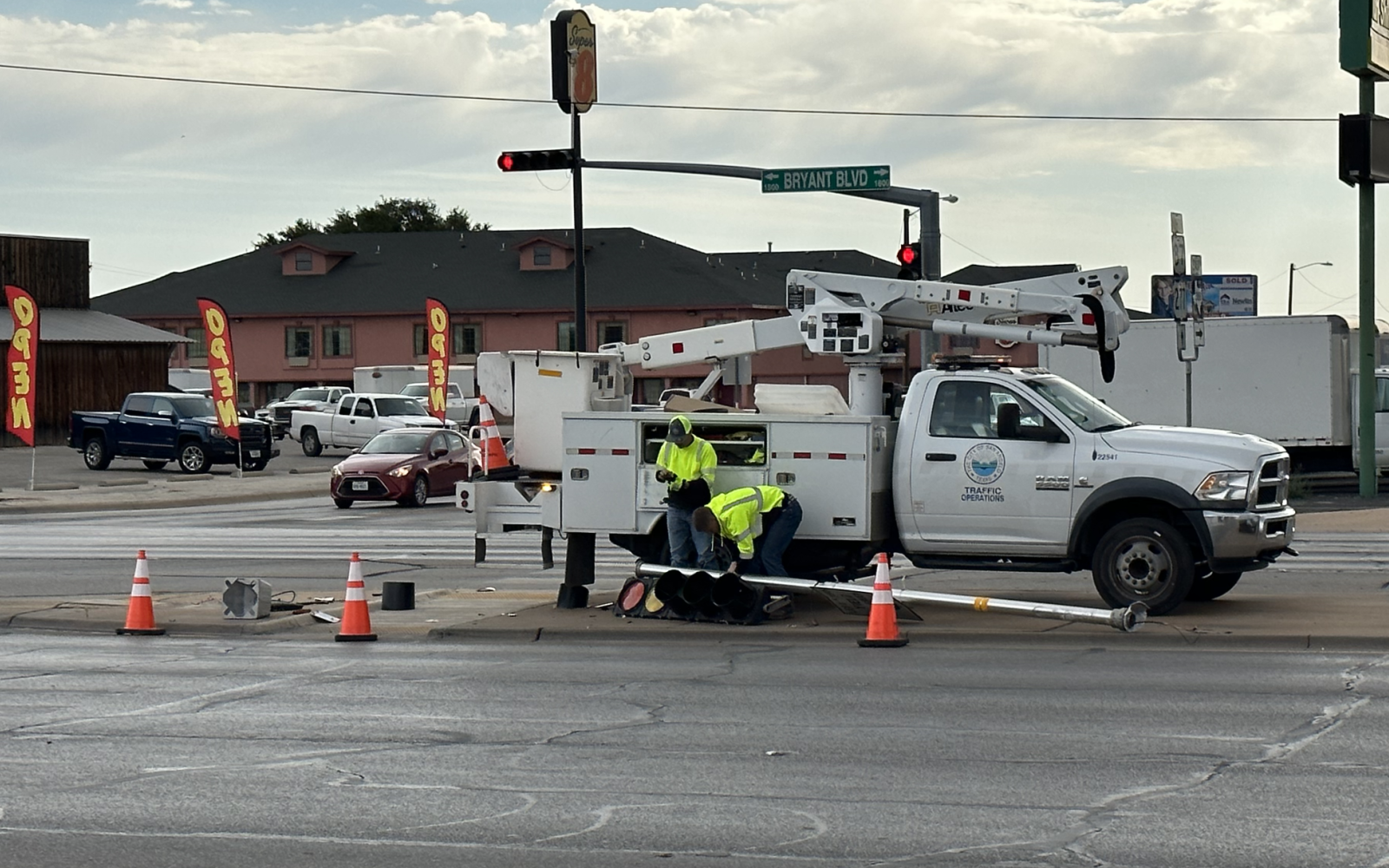 Traffic Signal Taken Out on Apr. 17, 2023