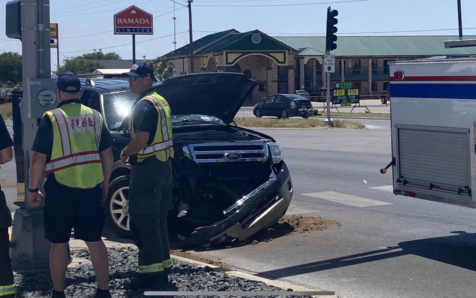 Crash 23rd and Bryant (LIVE! Photo/James Bouligny)