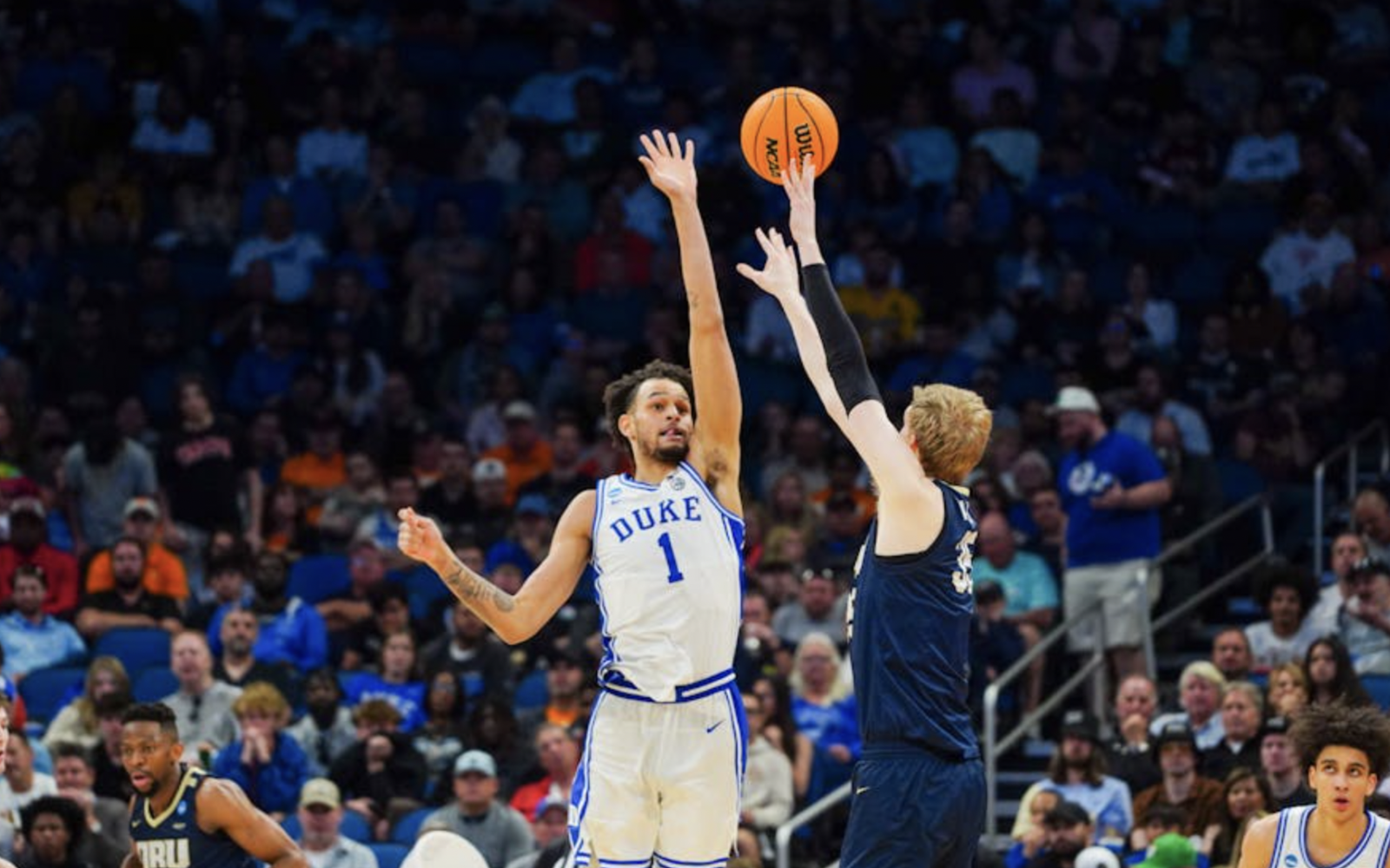 Dallas Mavericks Dereck Lively