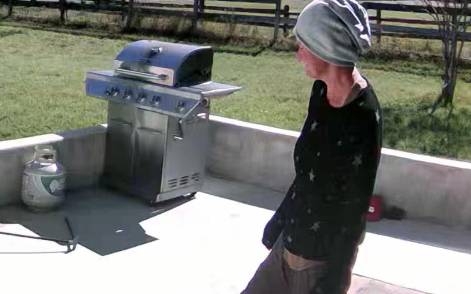 Freda Michelle Thomas departing the back door of the residence where she was seen entering two hours earlier with Bob Isaacks. On the video, she is seen removing black gloves. Mr. Isaacks was never seen again after he was recorded on the Ring doorbell.