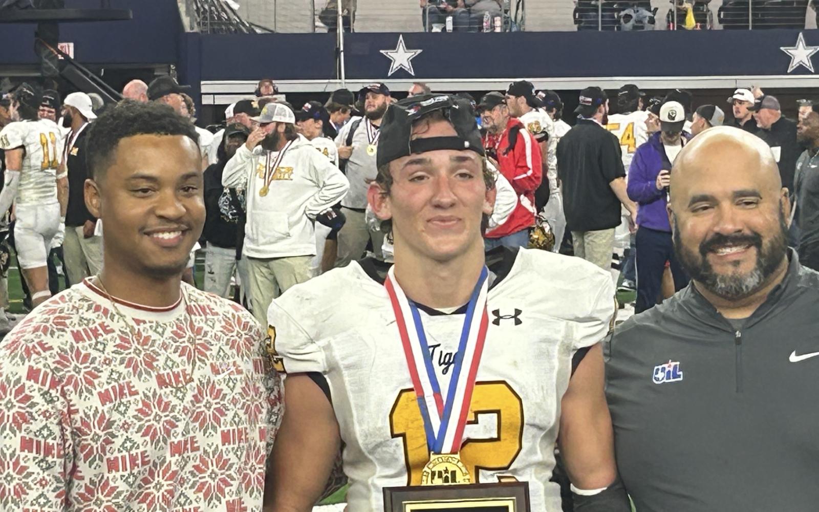 3A Division I Offensive MVP Mike Jones