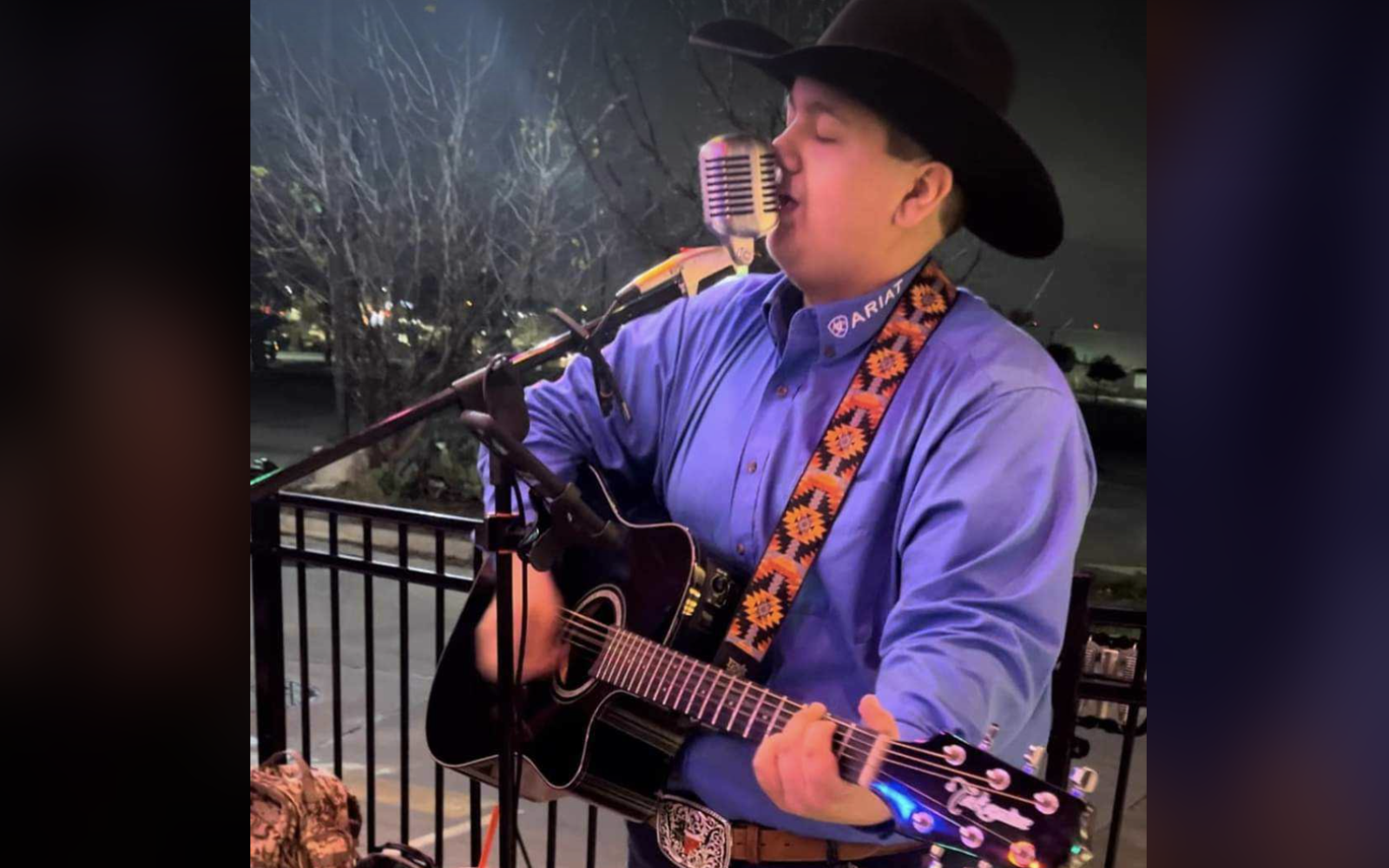 Jakobie on stage at a gig