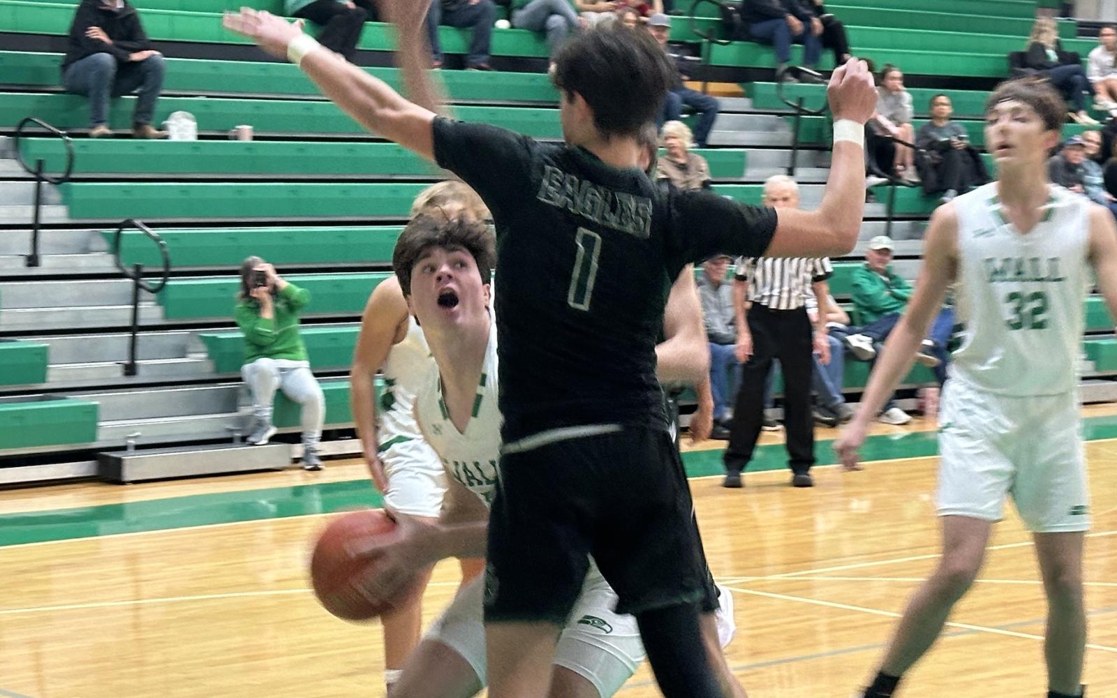 Wall Hawks versus Grape Creek