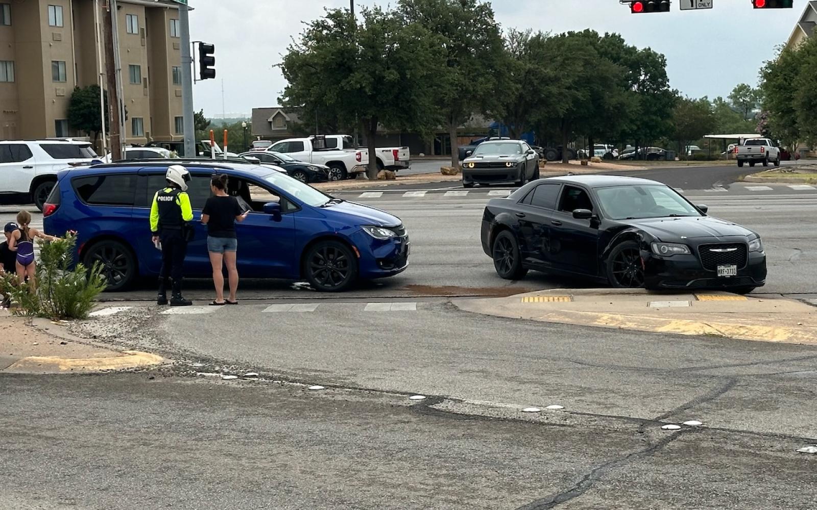 2 Chryslers Collide in the Chicken District
