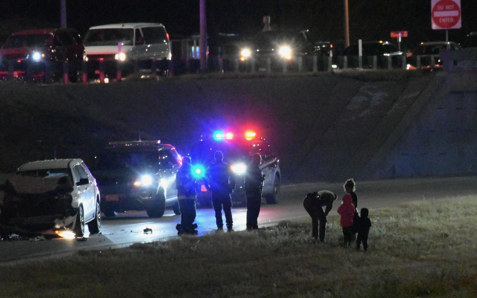 Double Chaos on Houston Harte Expressway: High-Speed Chase Ends in Dramatic Crashes!