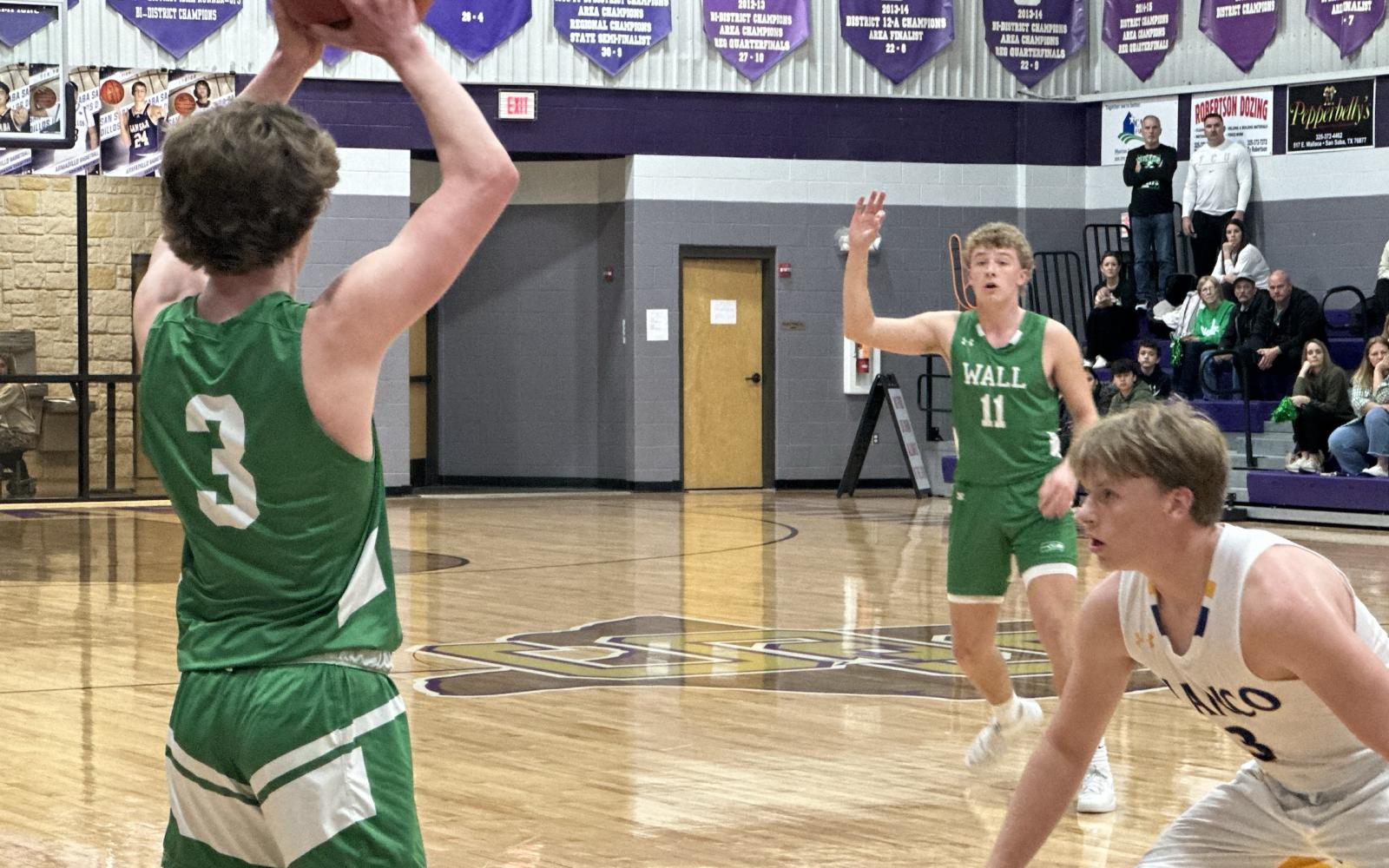 Wall Basketball in action against Blanco