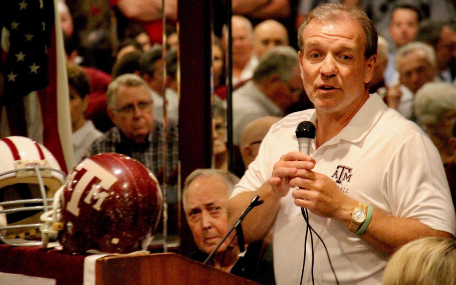 A recently hired Jimbo Fisher in San Angelo a few years ago making a presentation to the San Angelo Aggie Club.