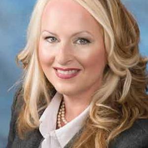 Profile picture for user hollystovall